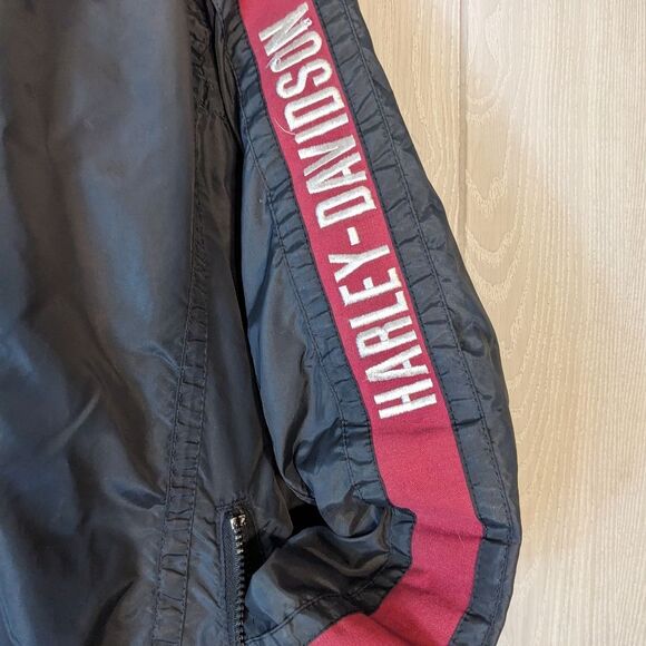 VTG Harley Davidson Black Wind Jacket Zip Up Spell Out Down The Arm SZ XL - Picture 4 of 8